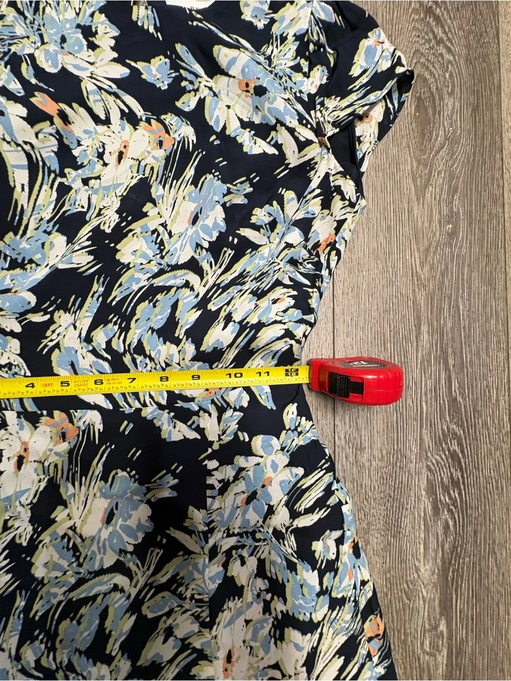 REISS Livia-shadow flowers dress - Picture 5 of 11
